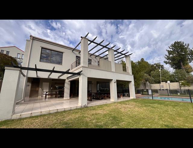 2 bed property to rent in BRYANSTON